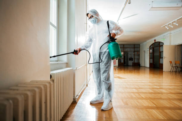 Best Exterminator Services  in Baxter Springs, KS